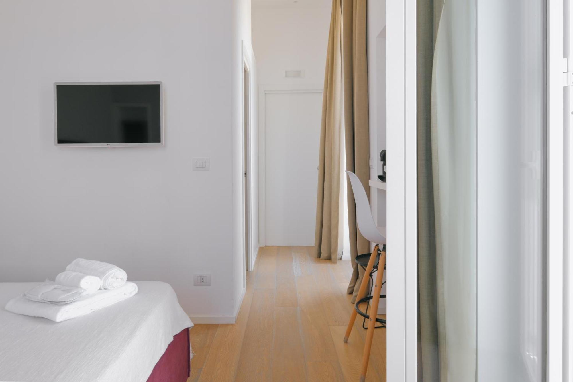 La Finestrella Hotel บารี ภายนอก รูปภาพ